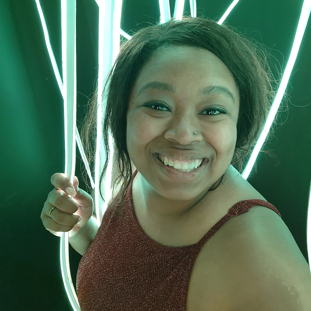 Meet your Posher, Jasmine